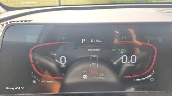 Kia Sportage 1.6 Benzín+HEV Gold (2022)–hybrid,automat - 16