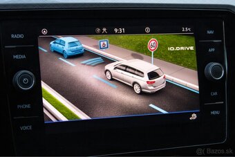 VW Passat Variant 2.0 TDI EVO - 16