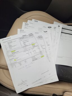Predám SUV Jaguar F-PACE 2,0 d, 4/2017, automat 4x4 - 16