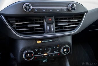 Ford Focus Combi - nebourané, první majitel - 16
