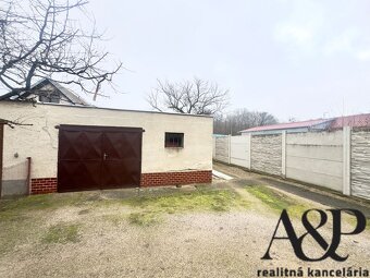 4 IZBOVÝ RD S GARÁŽOU, POZEMOK 776M2, ŽELEZNIČNÁ UL., SENICA - 16
