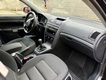 Škodu Octavia II sedan 1.6 MPI LPG, 2012r.v - 16