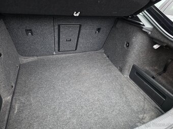 Škoda Octavia 1.6 TDI Elegance - 16