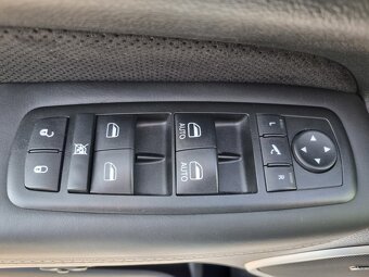 Jeep Grand Cherokee 6.4 V8 HEMI SRT A/T - 16