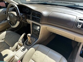 Mazda 626 ES-V6 - 16