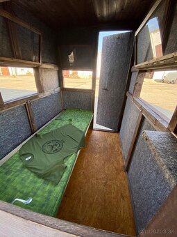 Posed Delux + podstavec Akcia komplet - 16