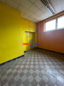 Obchodné priestory v centre Žiliny 550 m2 - 16