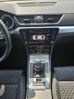 Skoda superb 2,0 TDI Manual 110kw - 16