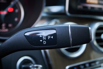 Mercedes C trieda T 200 d - 16
