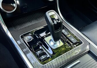 🚗Jaguar XE 2.0D I4 R-Dynamic HSE AT - 16