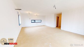 Skolaudovaný bungalov na pozemku 517 m2 v novej obytnej zóne - 16