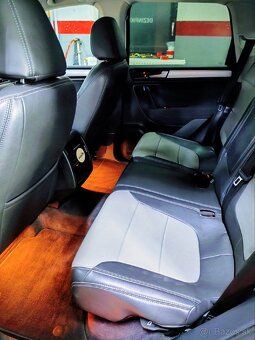 VW Touareg TOFFEE - 16