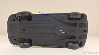 1:18 FERRARI 360 MODENNA HW - 16