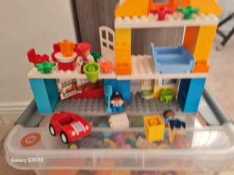 Lego duplo rodinný dom - 16