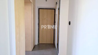 MODERNÝ 2i byt, REKONŠTRUKCIA, BALKÓN, Kuliškova ulica, NIVY - 16