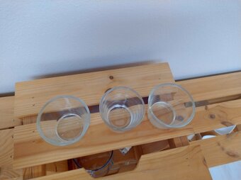 16x skleneny svietnik - 16