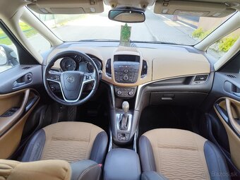 Opel Zafira Tourer 2.0 CDTi ECOTEC - 16