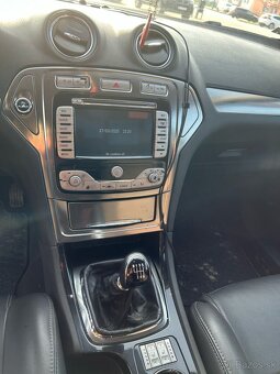 Ford Mondeo combi 2008 103kw - 16