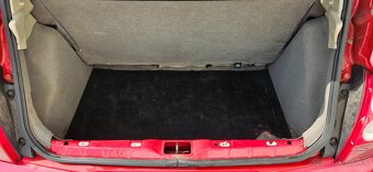 Nissan Micra 1.0, 48kW rv. 2003 - 16