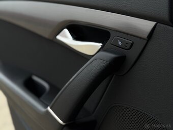 Hyundai I40 1.7 CRDi Business A/T Sedan 186000km - 16