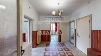 ZNÍŽENÁ CENA NA PREDAJ rodinný dom s pozemkom 2.800 m2... - 16