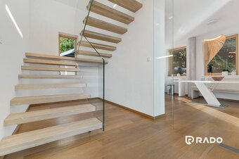 RADO | 4-izbový dom 390m2 + bazén  | Limbach - Bratislava - 16