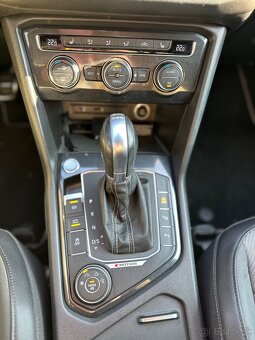 VW Tiguan R-line 4MOTION DSG - 16