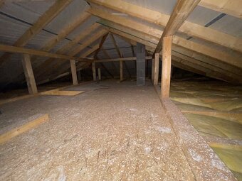 Predaj 4 izbového RD na 930m2 pozemku - 16