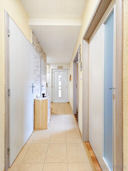 RODINNÝ DOM,  VEĽKÁ GARÁŽ, POZEMOK 725m2,NIŽNÁ MYŠĽA, KOŠICE - 16