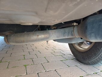 Toyota Rav 4 4x4 2,2 diesel 134 000 km pôvodný lak - 16