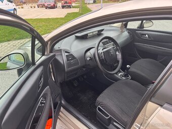 Citroen C4 1.6. 16V benzín 119900km kúpené v SR - 16