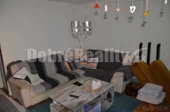 Pokojné bývanie v prírode – celoročne obývateľná chata po re - 16