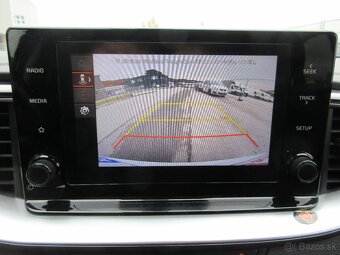 Kia Ceed SW 1.6 CRDi MHEV Gold A/T - 16