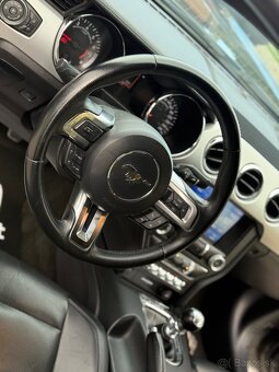 FORD MUSTANG - servisna historia , kupene na SR - 16