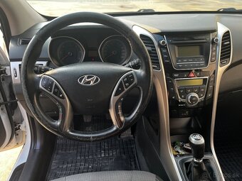 Hyundai i30 - 16