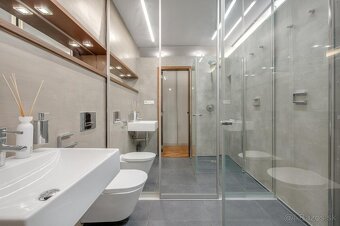 Ponúkame Vám na predaj 4 izb. byt, Ba - m.č.Staré Mesto. - 16