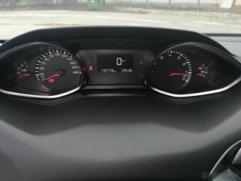 Peugeot 308 SW 1.2 e-THP Panorama - 16