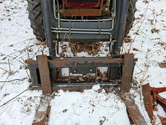 ZETOR 5748 4X4 S ČELNÍM NAKLADAČEM - 16