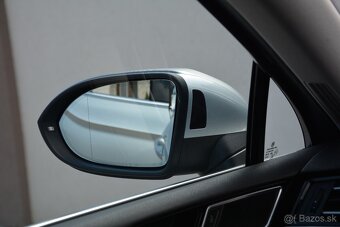 Volkswagen Passat Variant 2.0TDI 147KW DSG AUTOÚVER OD 0% - 16