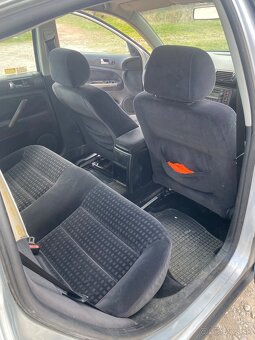 Predám vw Passat 1,9 Tdi 96kw, rv 2004, - 16