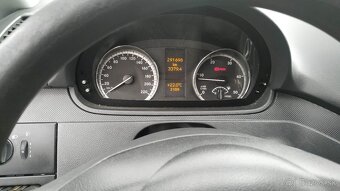 Predám MB Vito 2.2 diesel r.2012 - 16