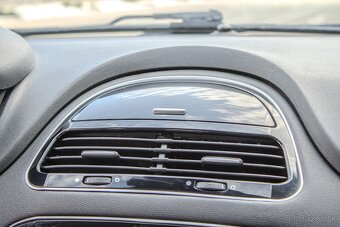 Fiat Punto Lounge 1.4 8v 77k - 16