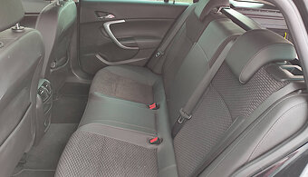 Opel Insignia ST Inovation 2.0 CDTi - 16