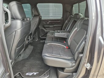 DODGE RAM 1500 5,7 HEMI 2022 GT 46 000 km - 16