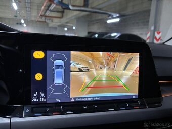 Volkswagen Golf 8 Variant Style 2.0TDI 110kW 2022 DSG LED - 16