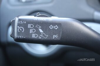 Škoda Octavia 1,6 MPi 75 kW TOUR - 16