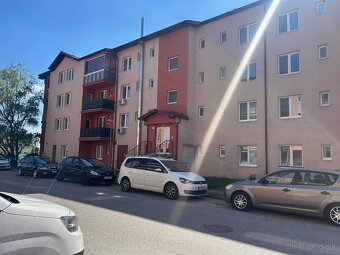 Krásny klimatizovaný 3 izbový byt Muškát 850,- Eur - 16