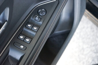 30-PEUGEOT 5008, 2018, nafta, 2.0 HDi GT , 130 kW - 16