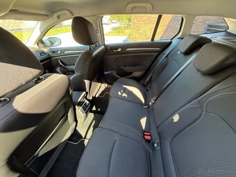 Renault Mégane Grandtour Intens A/T - 16