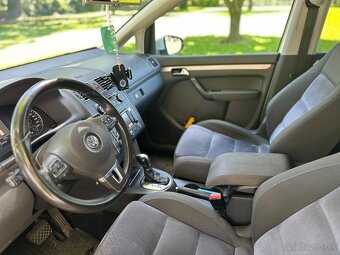Volkswagen Touran 2.0 TDI Highline DSG - 16